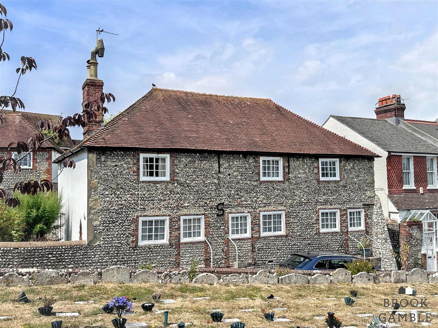 3 Bedroom House. Church Lane in Eastbourne, 3